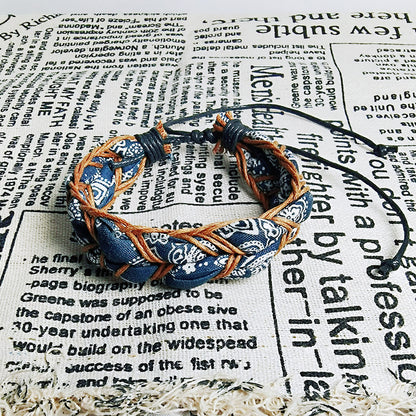 Bracciale tessuto etnico