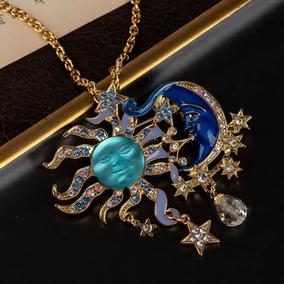 Collana sole e luna antica