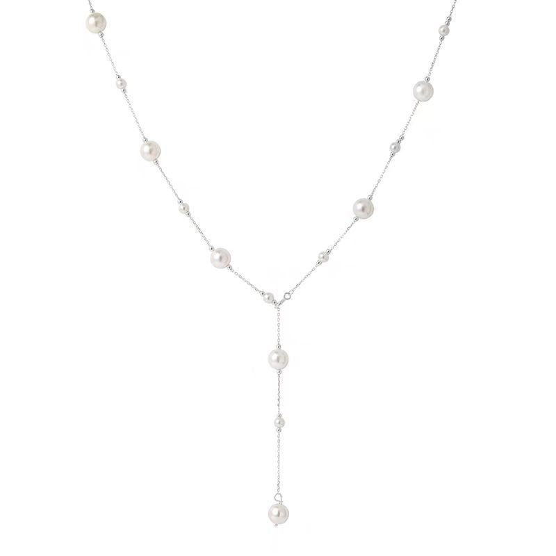 Collana lunga con perle