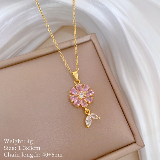 Set collana e orecchini floreali