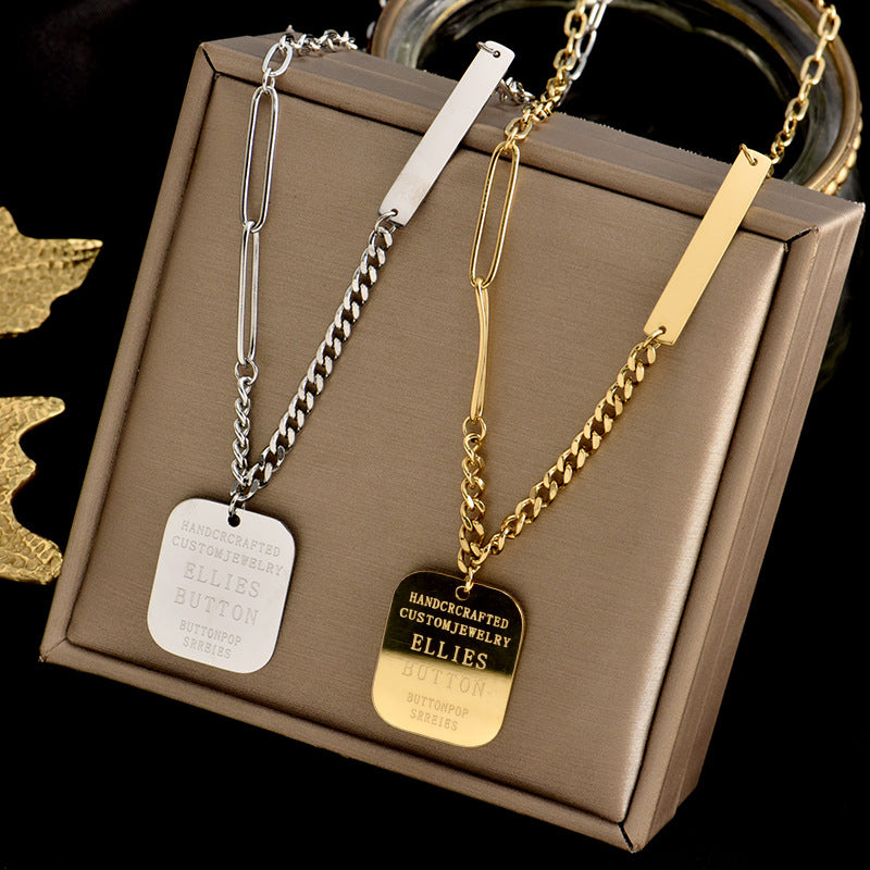 Collana Lettere Piastra Quadrata