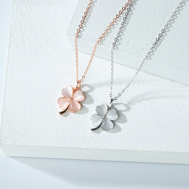 Collana Quadrifoglio Opale