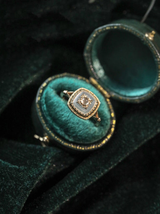 Anello guscio farfalla