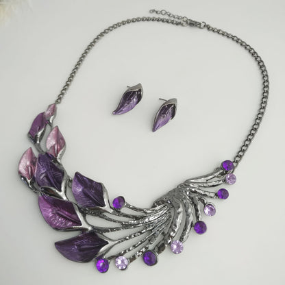 Collana e orecchini fiore di alocasia