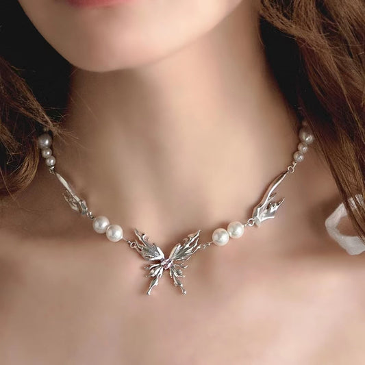Collana farfalla ali perla