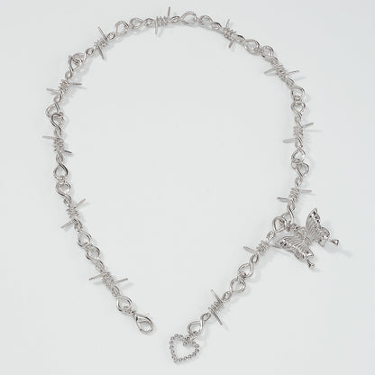 Collana lunga con farfalla