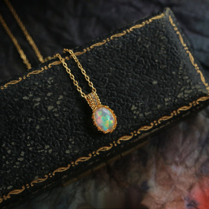 Collana pendente ali opale