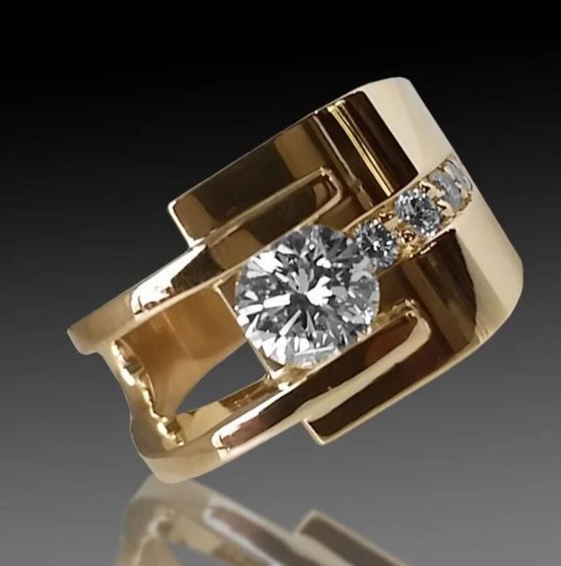 Anello oro e zircone