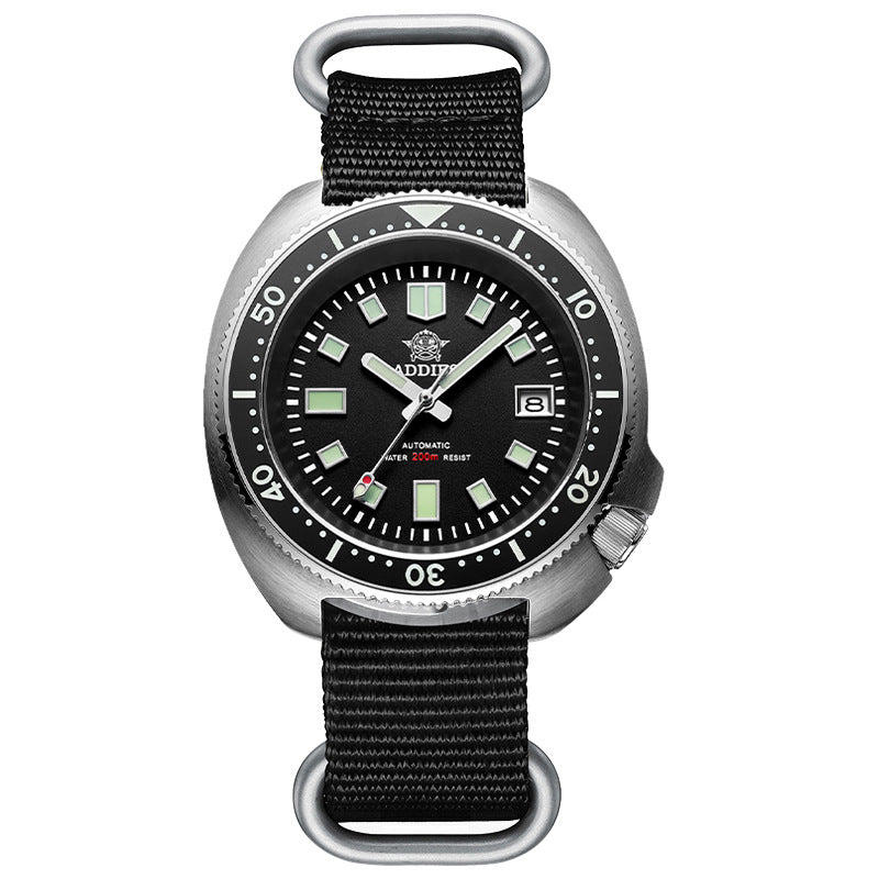 Orologio subacqueo luminoso