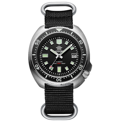 Orologio subacqueo luminoso