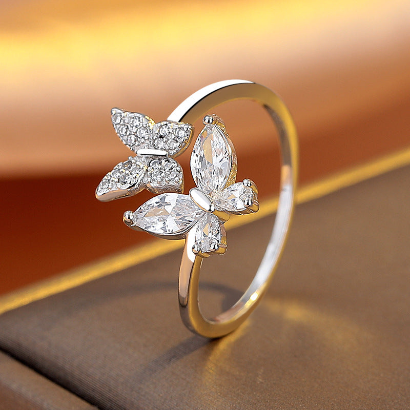Anello farfalla argento aperto