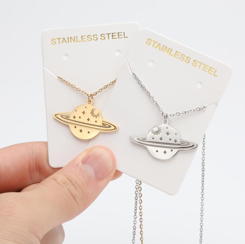 Collana stella e luna traforata