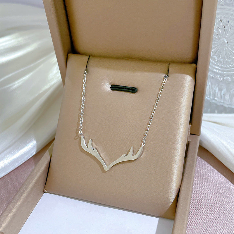 Collana Cervo