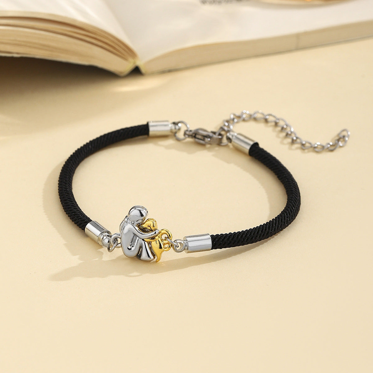 Coppia bracciali intrecciati