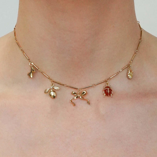 Collana titanio con farfalla