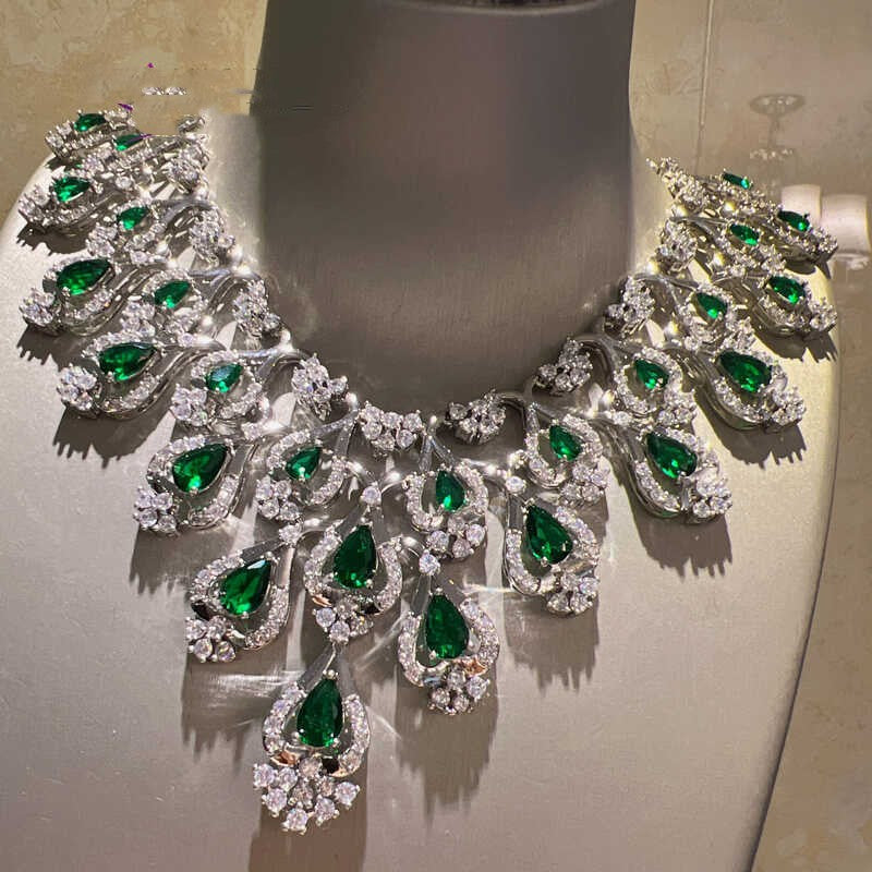 Set collana orecchini zirconi verdi