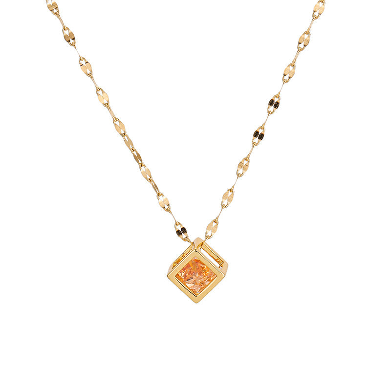Collana quadrato geometrico oro rosa
