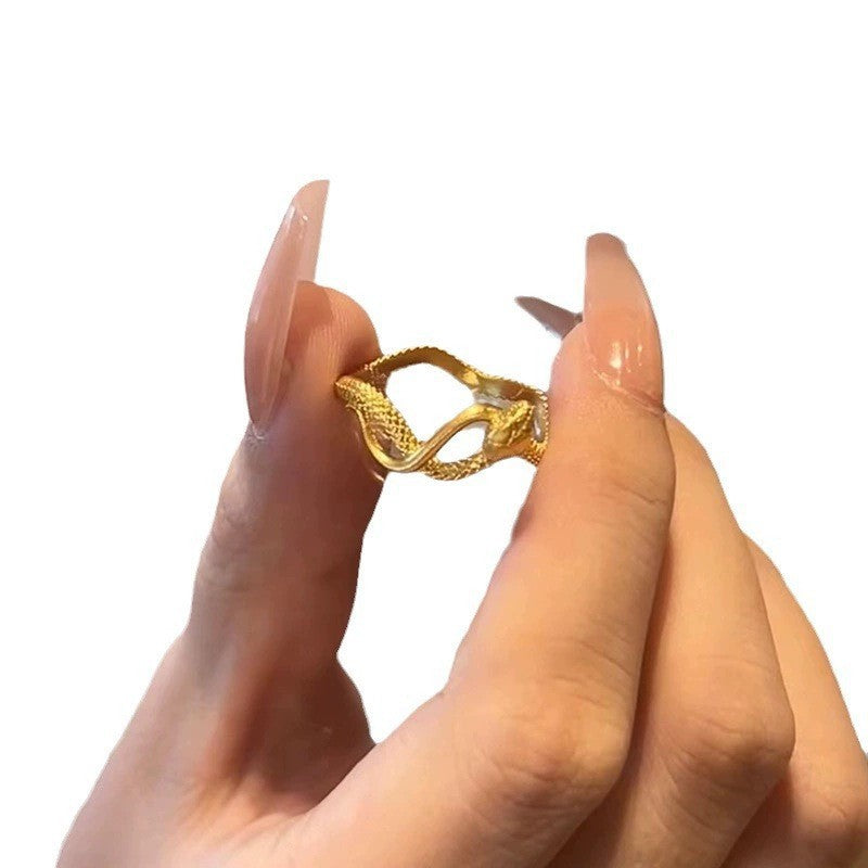 Anello serpente intrecciato