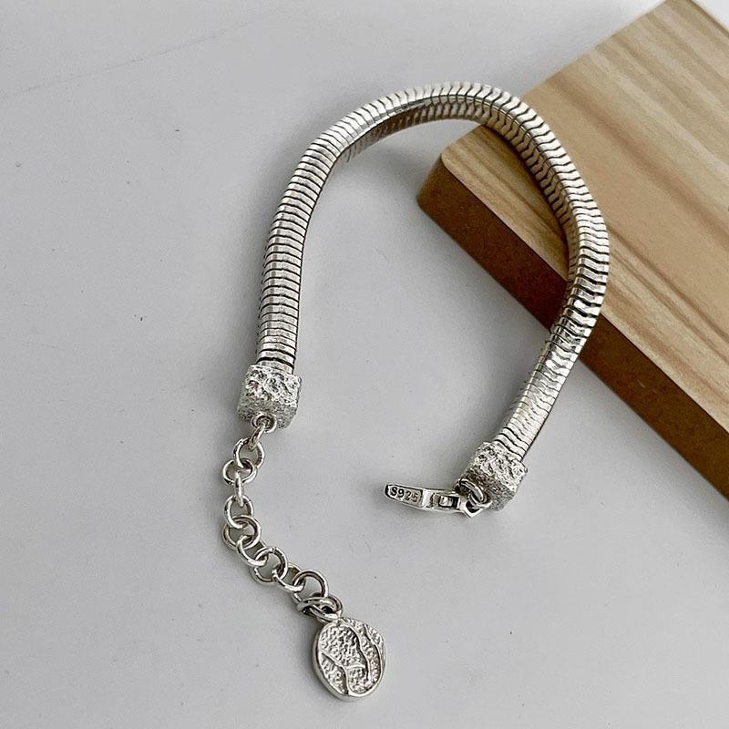 Bracciale catena ossa