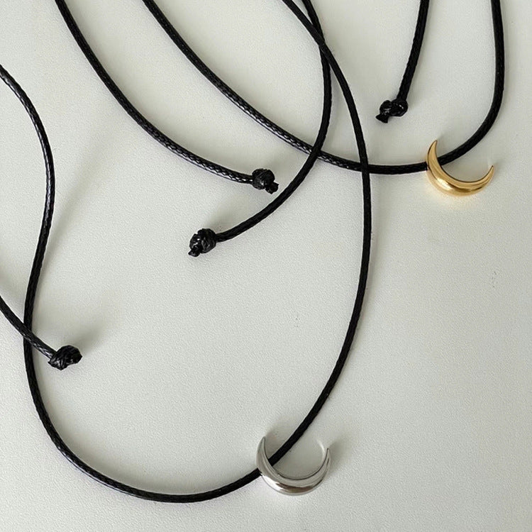 Collana luna in pelle