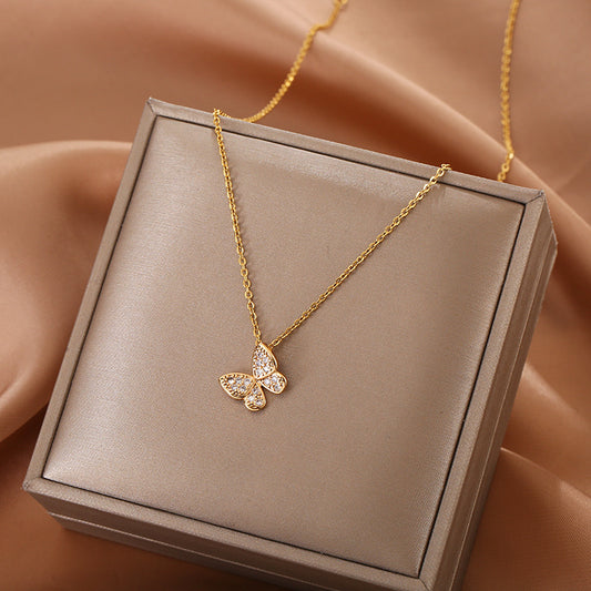 Collana farfalla in titanio clavicolare da donna