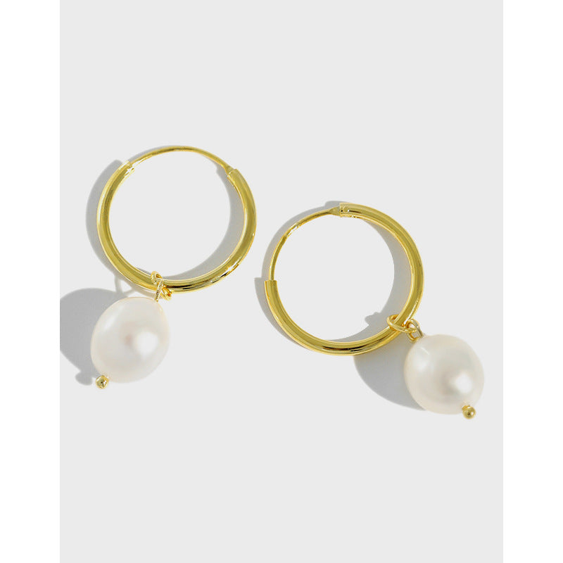 Orecchini cerchio con perla barocca