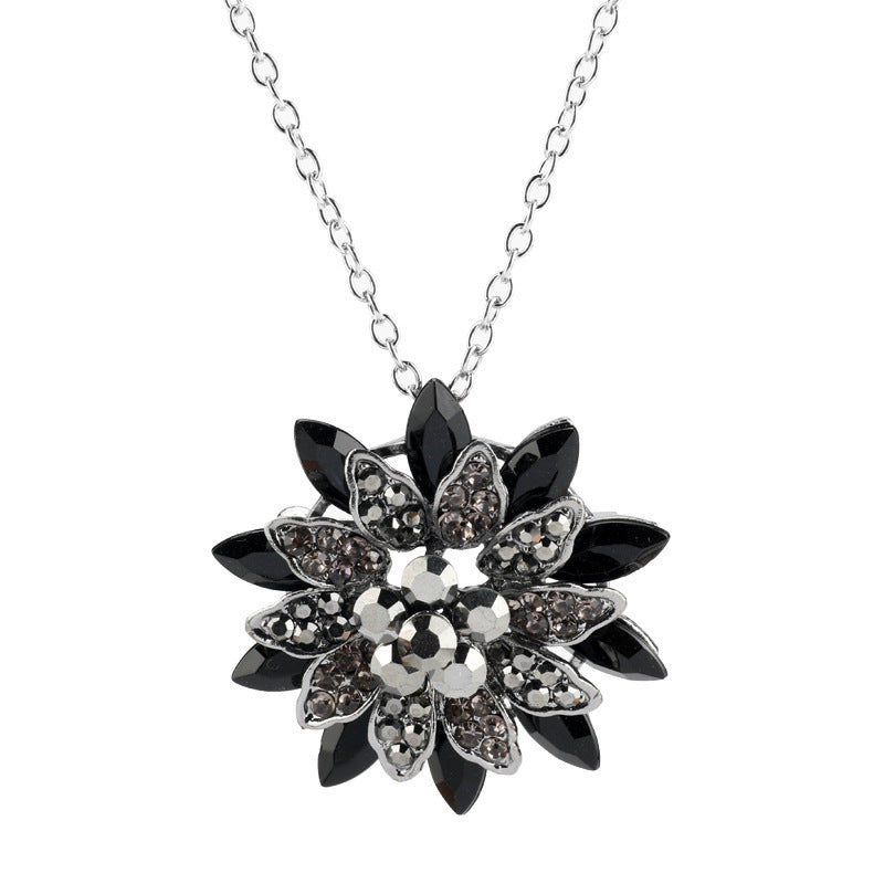 Collana dalia nera