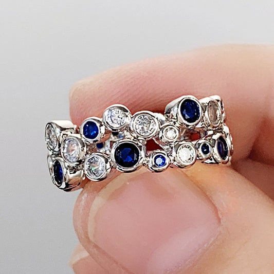 Anello geometrico traforato circolare