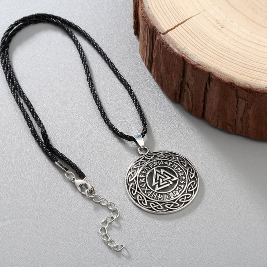 Collana triangolo vichingo da uomo