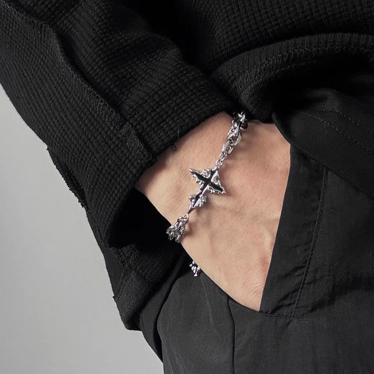 Collana croce scura titanio