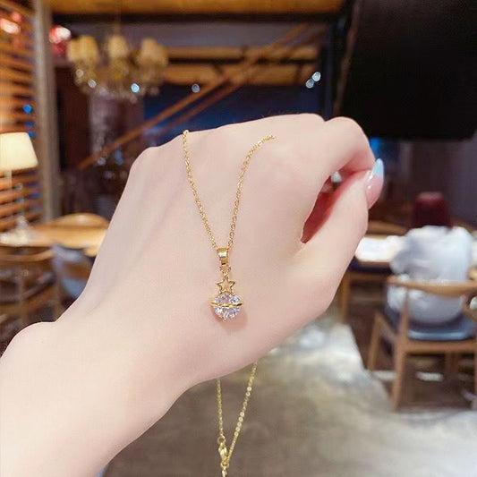Collana pentagrama zircone