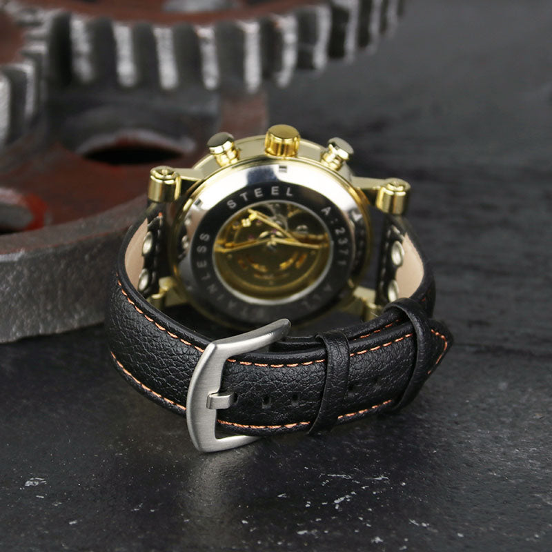 Orologio punk meccanico