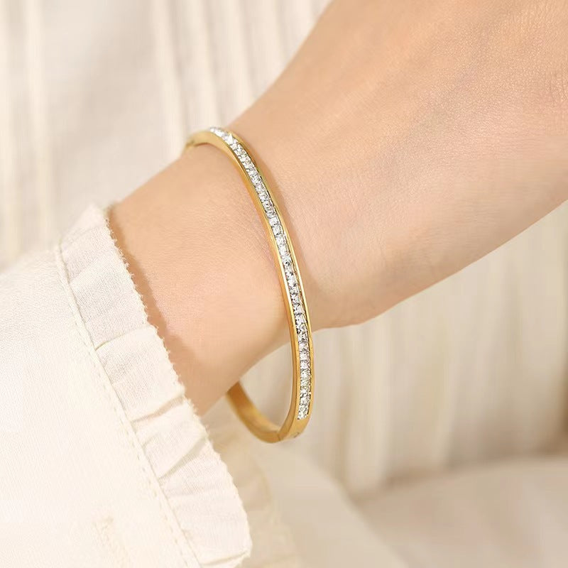 Bracciale titanio non-sbiadibile