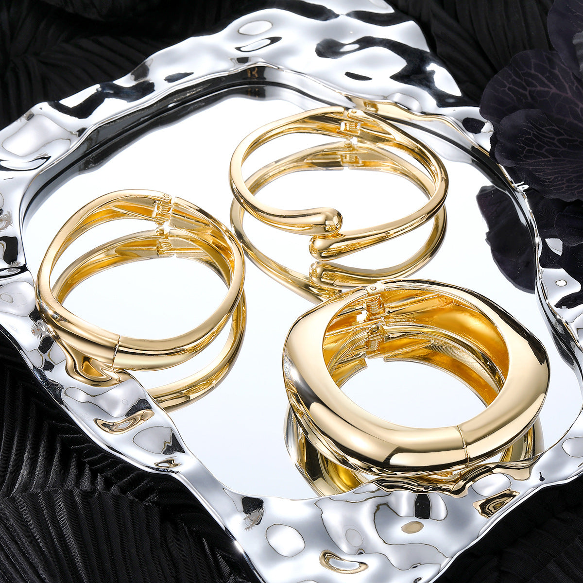 Bracciale Metallo Lucido