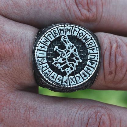 Anello lupo vichingo affamato