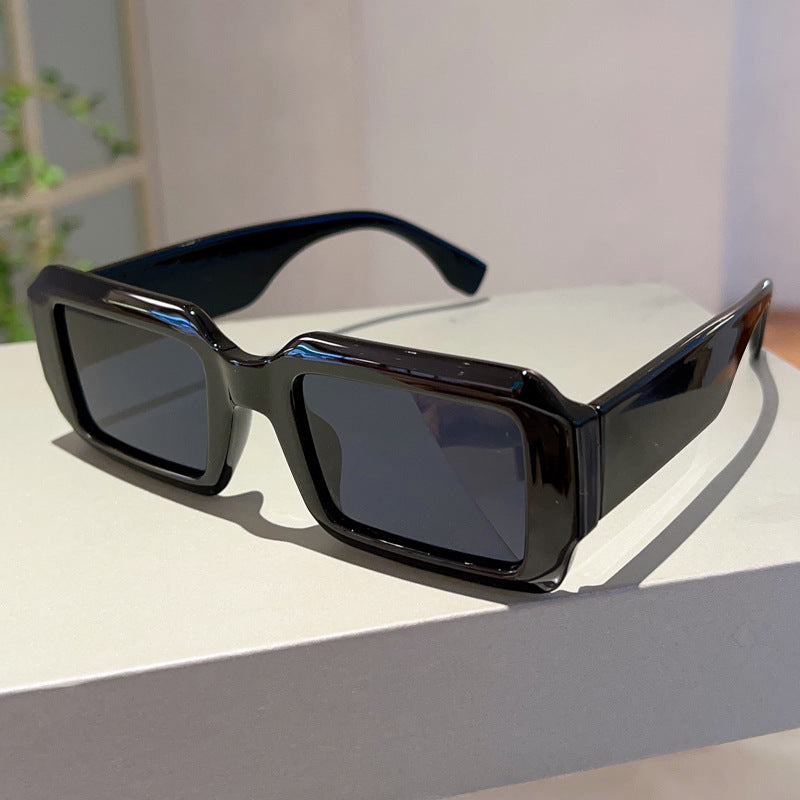 Occhiali da sole retrò minimalisti anti UV