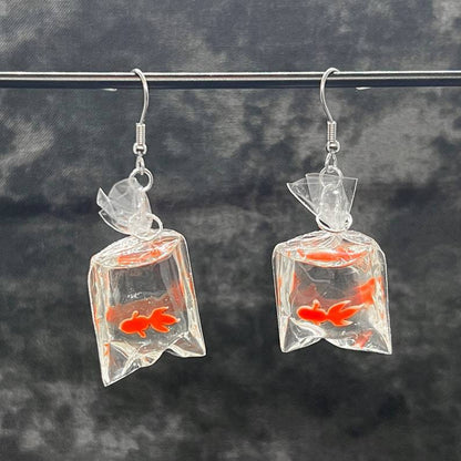 Orecchini pesce resina