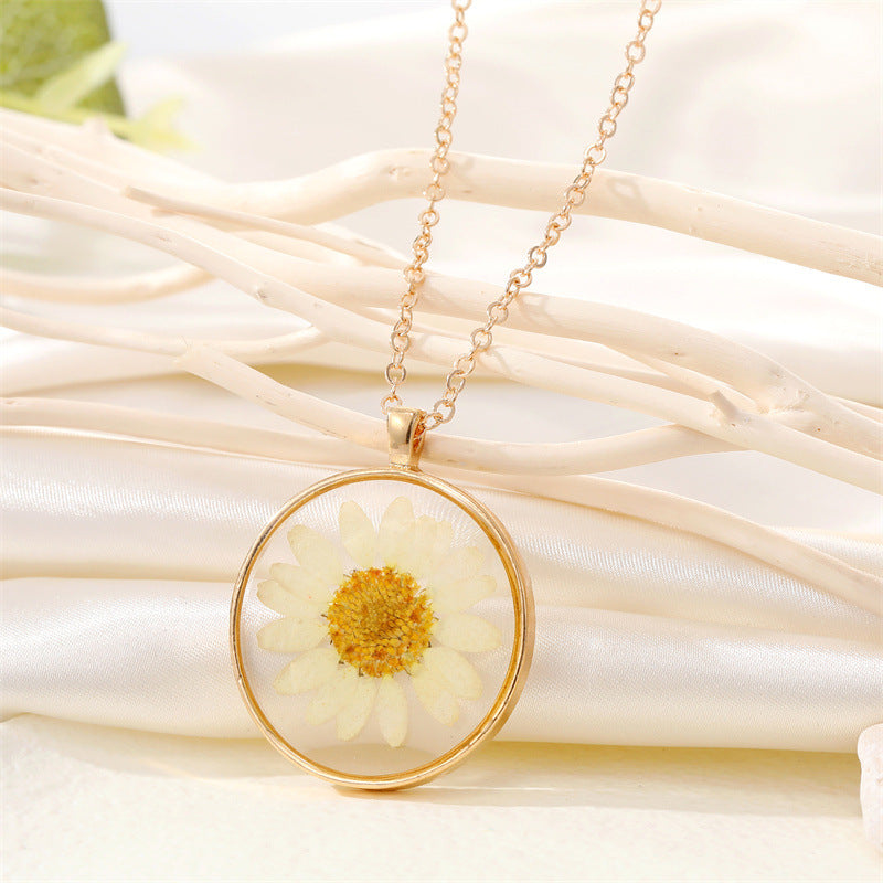 Collana fiori secchi rotondi