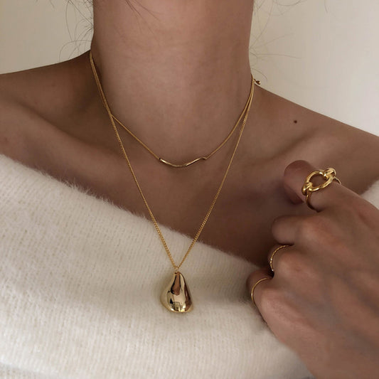 Collana geometrica doppio strato lunga