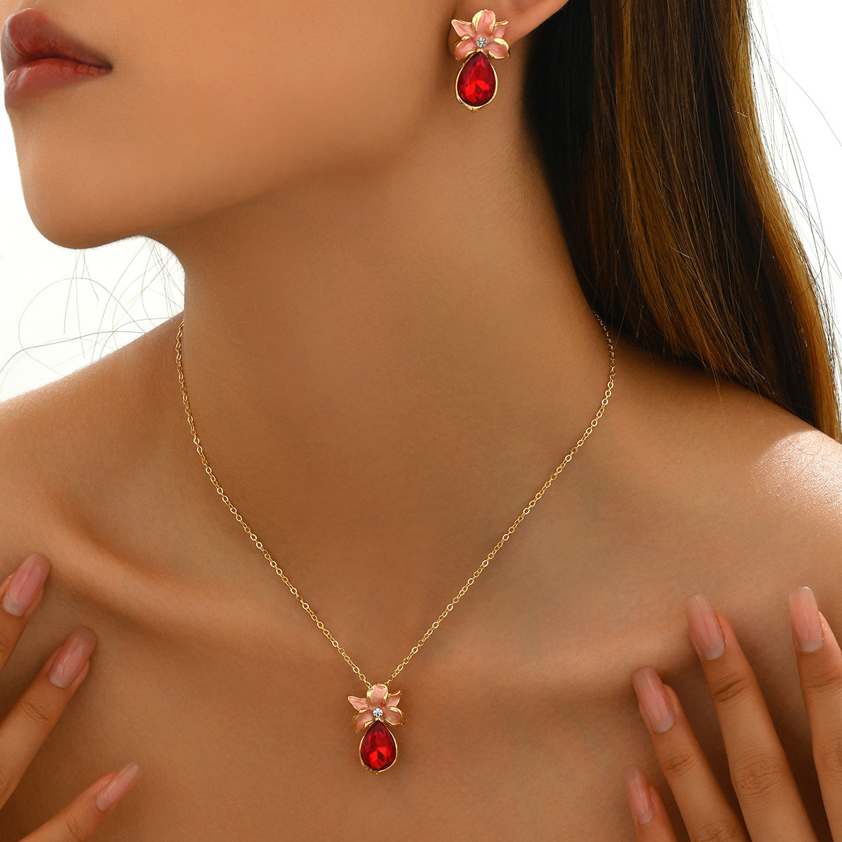 Collana e Orecchini a Fiori con Zirconi
