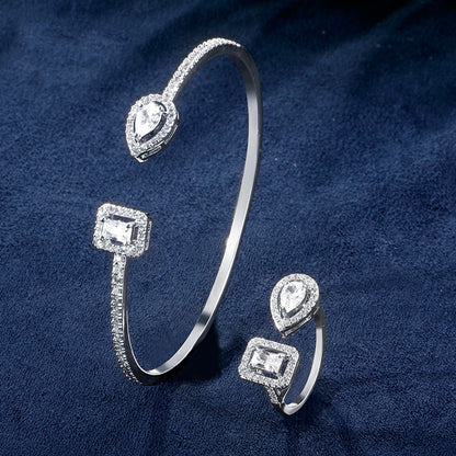 Anello zircone asimmetrico