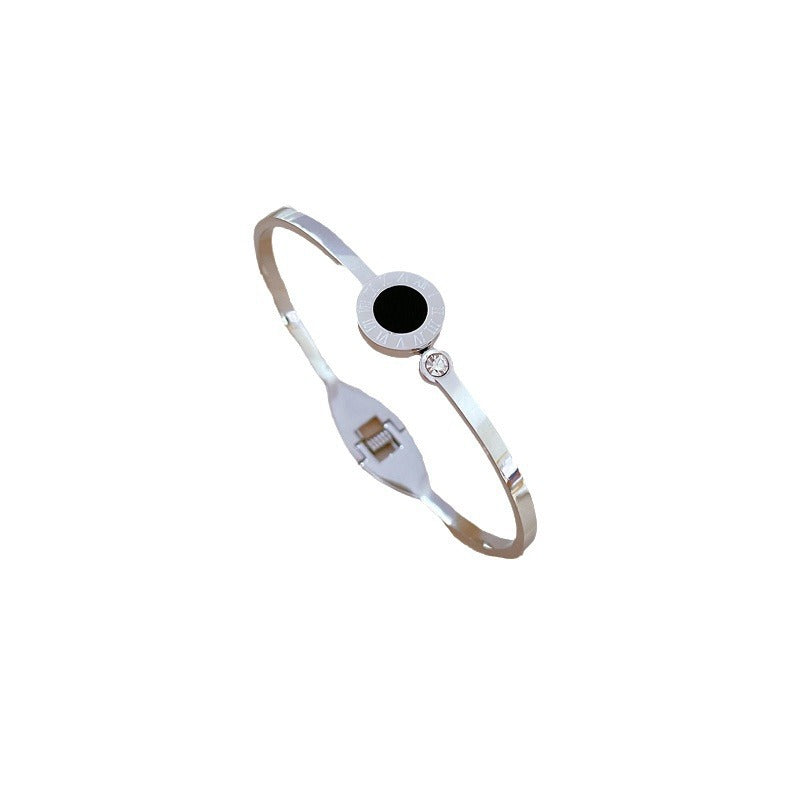 Bracciale romano titanio