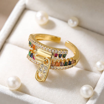 Anello zirconi raffinato