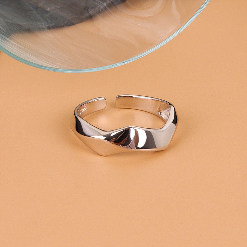 Anello geometrico aperto rombo lucido