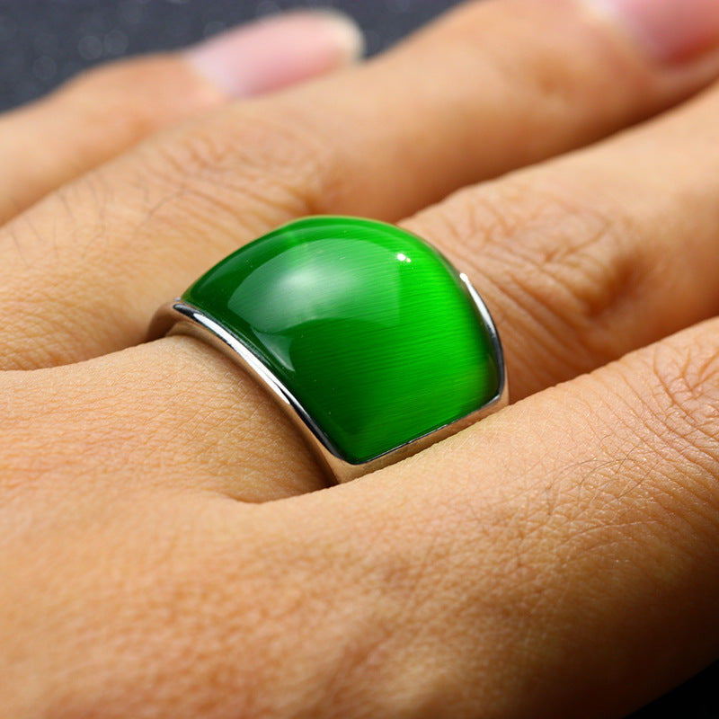 Anello opale verde vintage