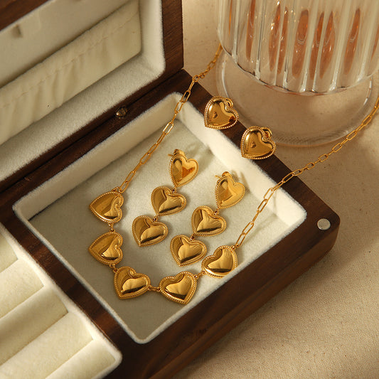 Orecchini cuore titanio amore