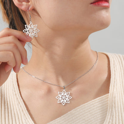 Collana fiore 8 petali