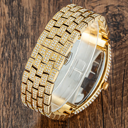 Orologio quadrante ampio a secchio