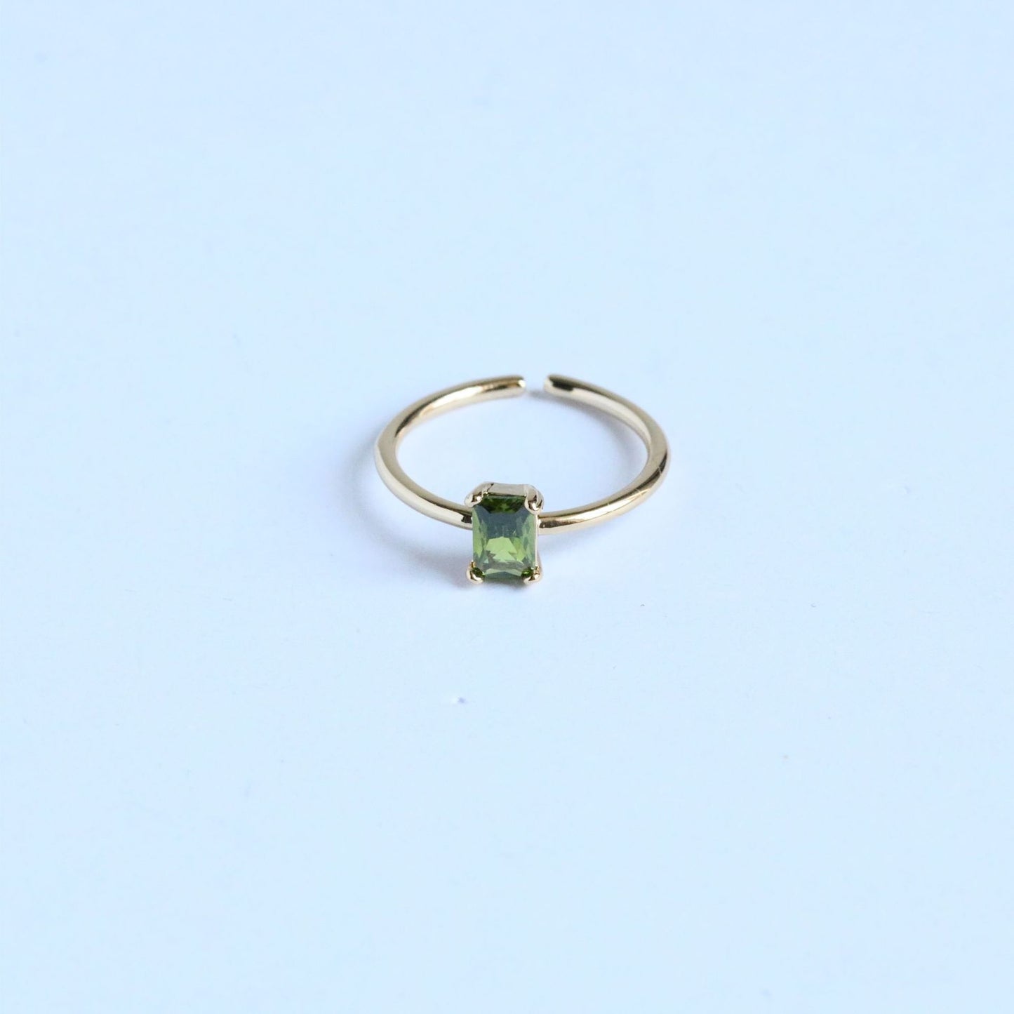 Anello pietra dicembre