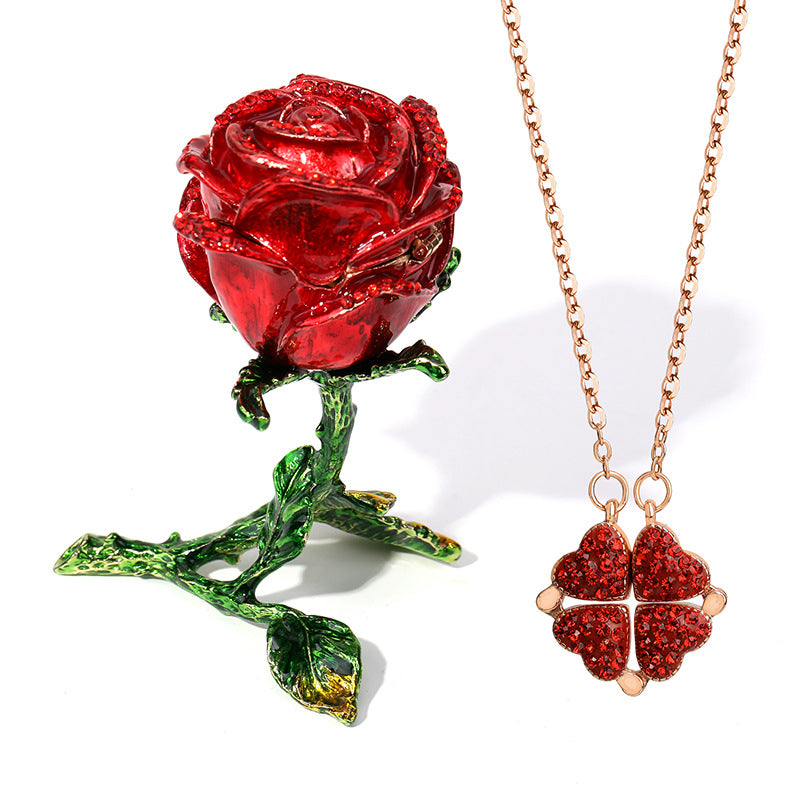 Collana con ciondolo pieghevole